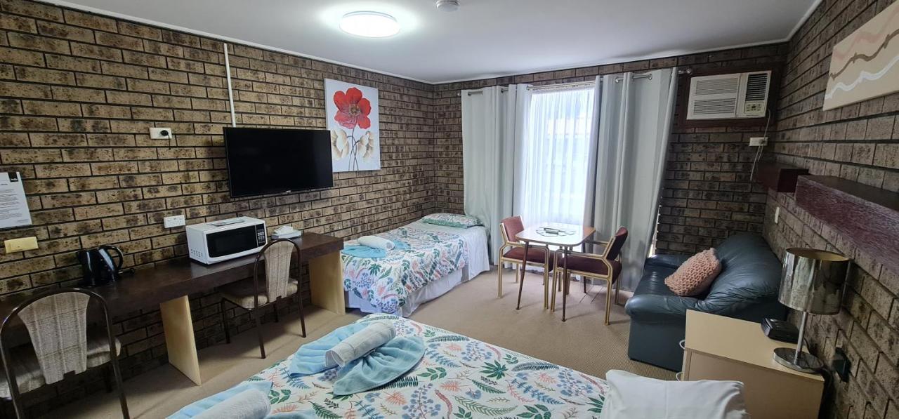 The Sim - Sussex Inlet Motel ภายนอก รูปภาพ